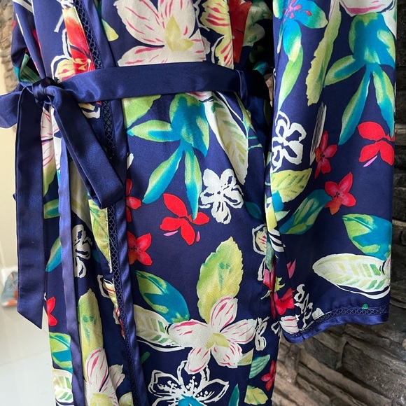 Valerie Stevens Floral Multicolor Sweater - Picture 14 of 16